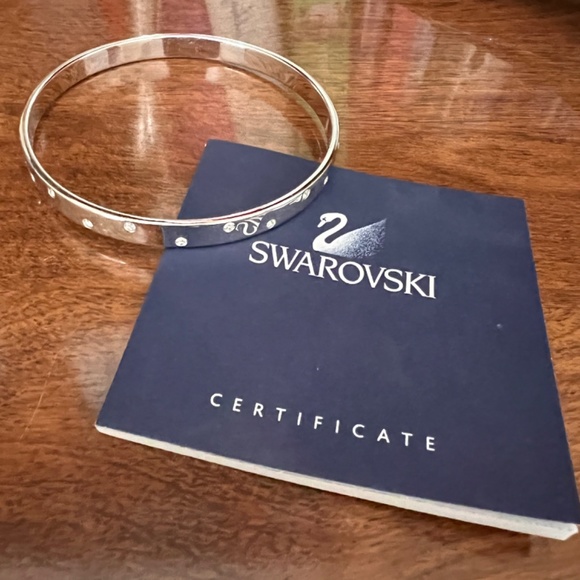Swarovski Crystal Bangle Bracelet - Picture 2 of 3